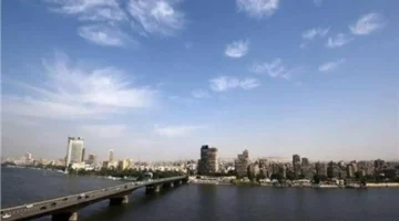 توقعات الغد ارتفاع الحرارة نهارا وانخفاضها إلى 20 بالعاصمة